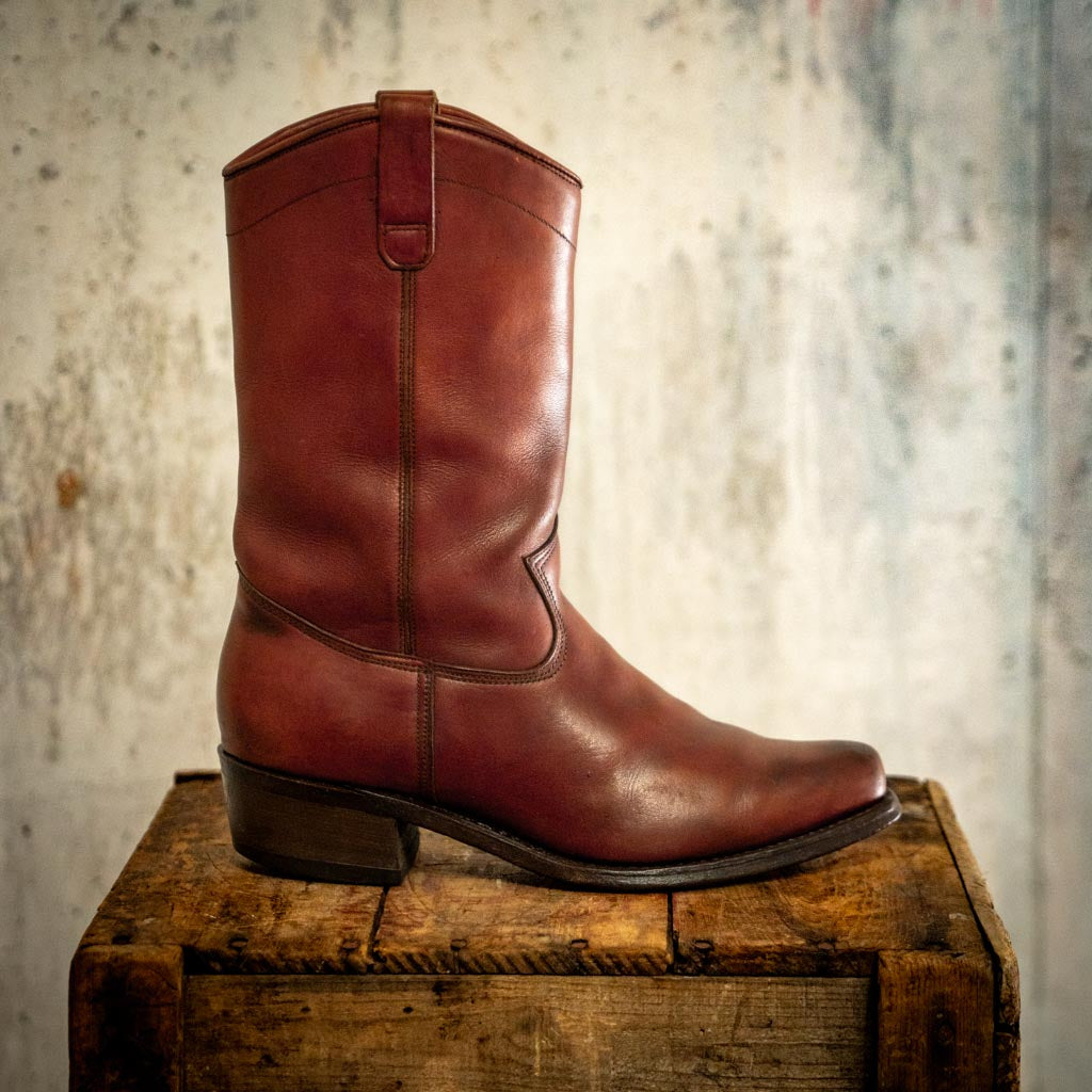 ReBoot - Vintage Mustang - 11.5 E