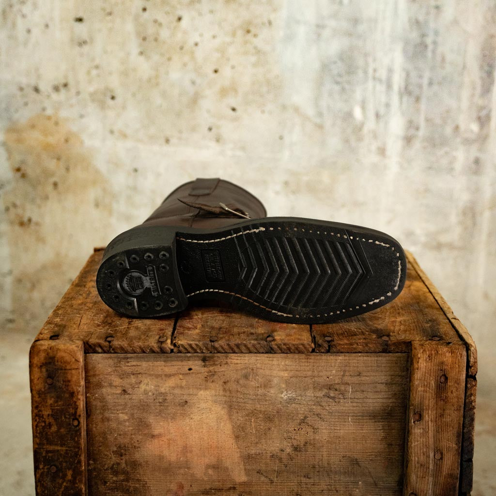 ReBoot - Rebel Jr. Buckle - Brown Oiled Nubuck - 7 E