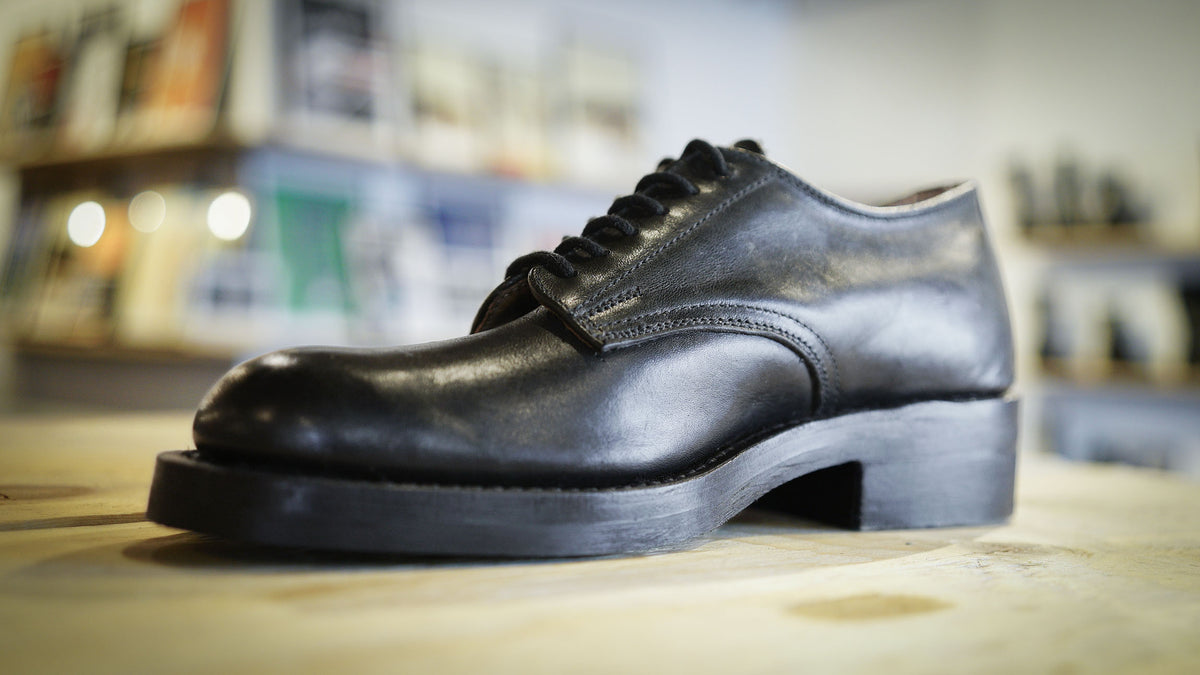 Derby Black Veg Tan