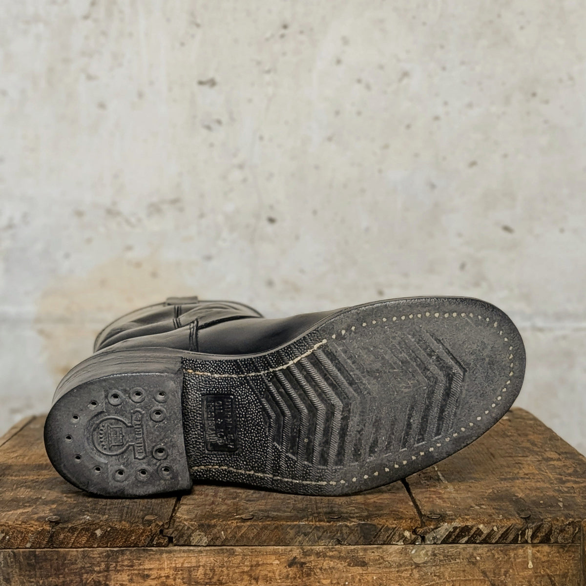 ReBoot - Heritage Rider - Black Veg Tan - 6 E
