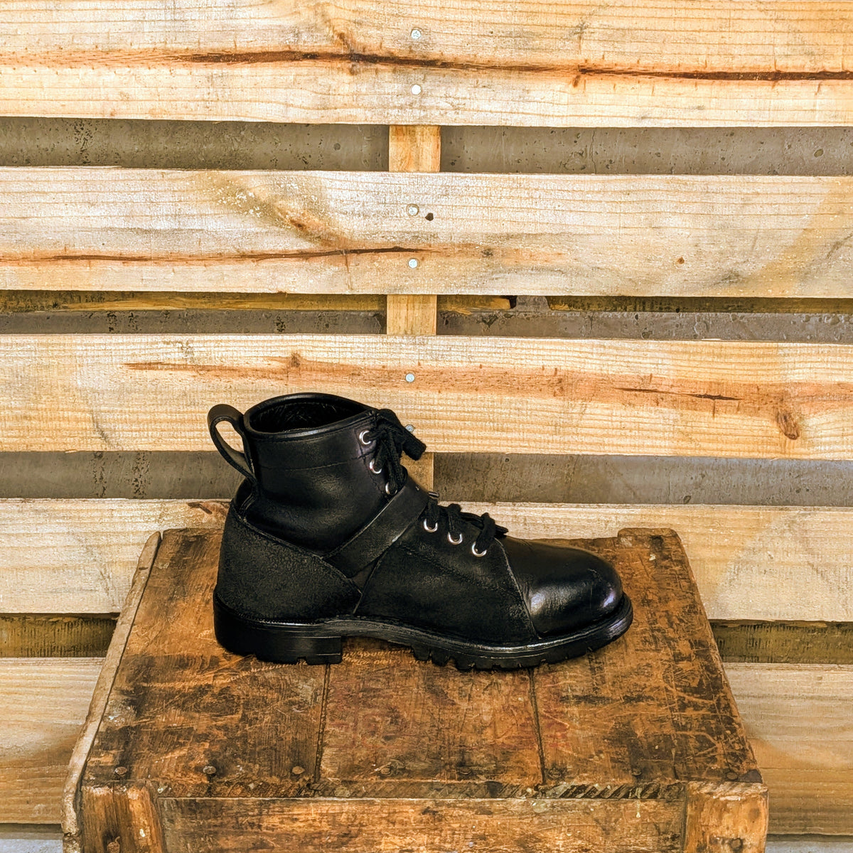 ReBoot - X Boot - Black Oil Tan - 4.5 E
